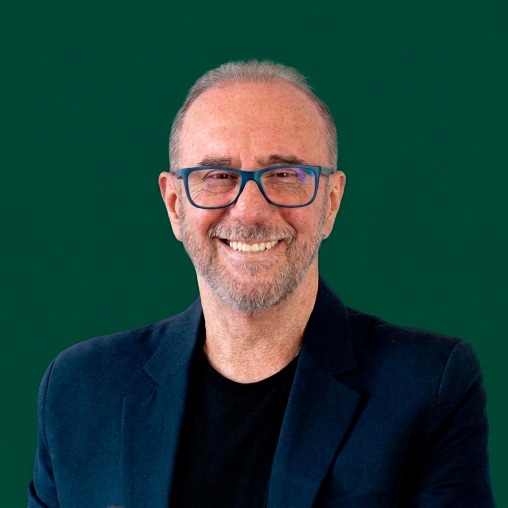 José Avando Sales — economista e mentor em finanças pessoais